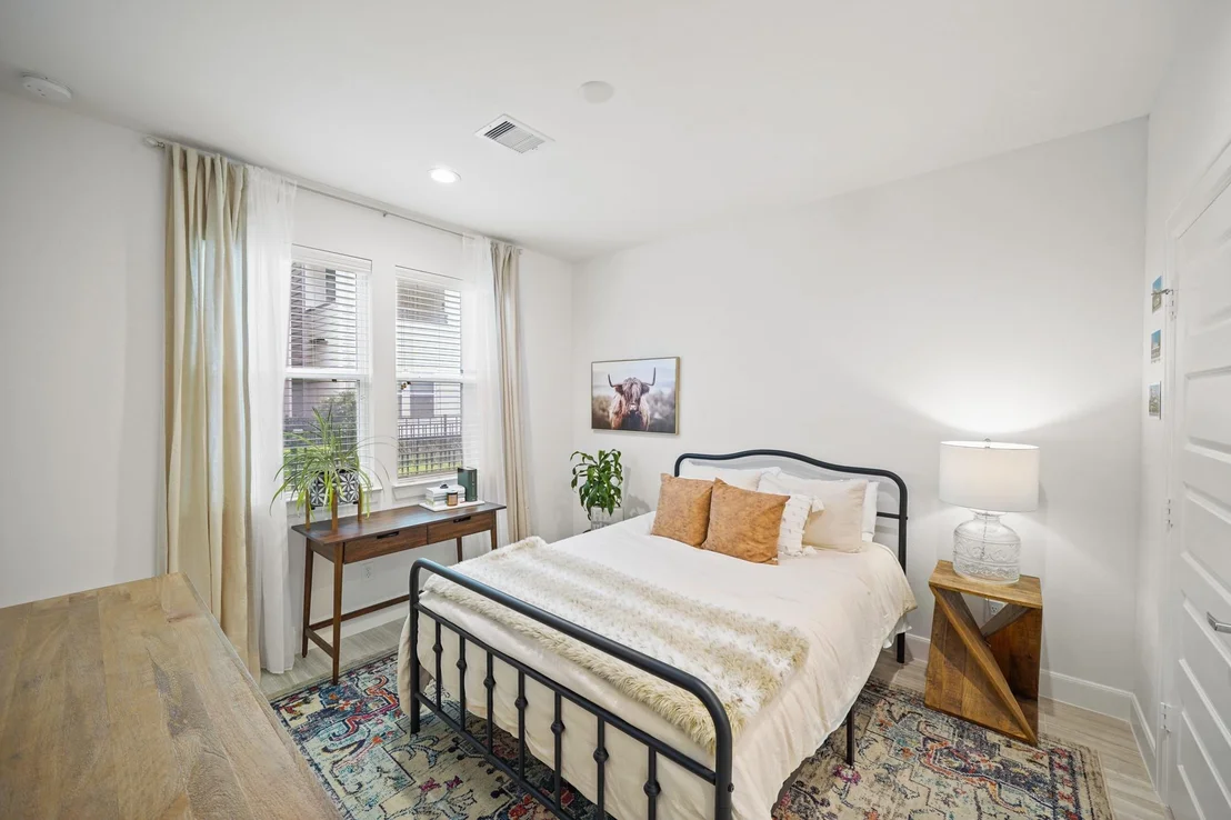 Photo of 2709 Clinton Drive