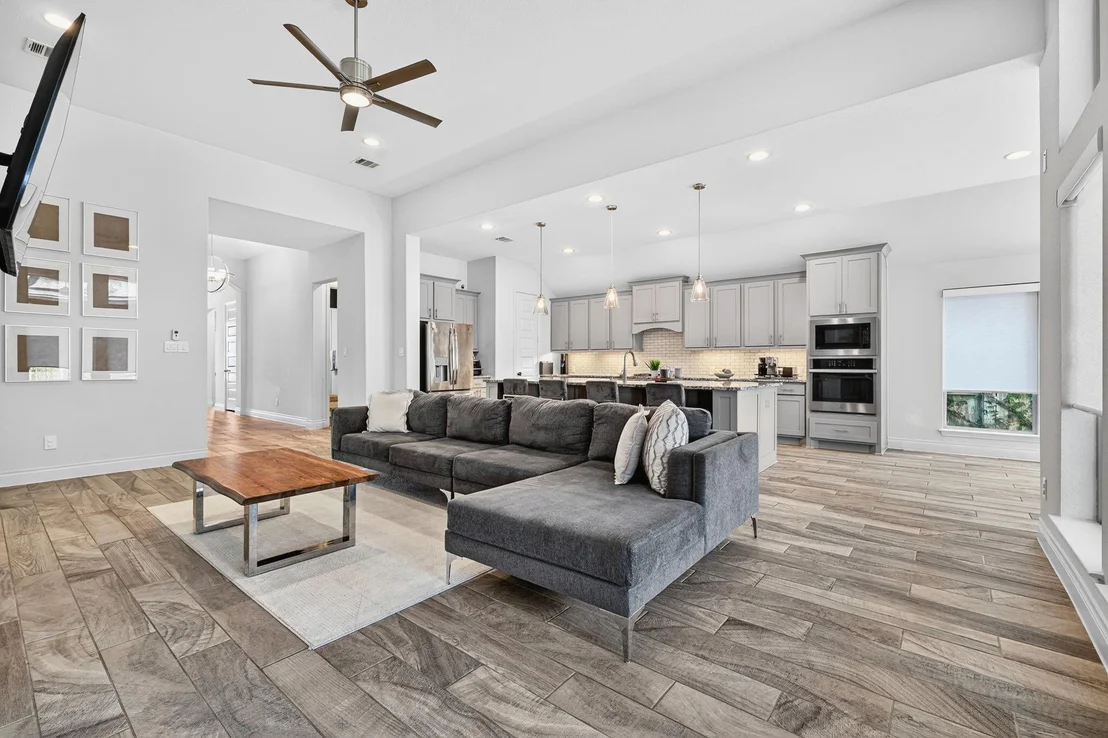 Photo of 25121 Pinebrook Grove Lane