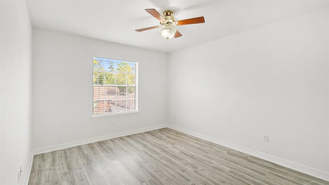 Photo of 14915 Windmill Cove Lane