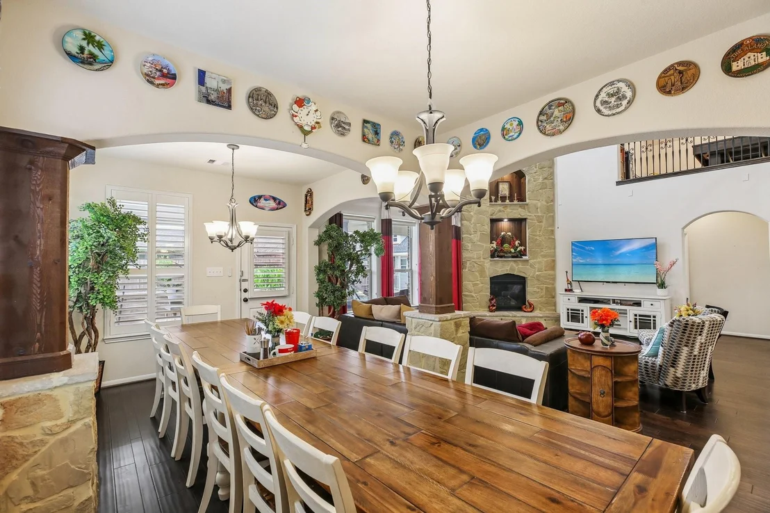 Photo of 4220 Walnut Bend Drive