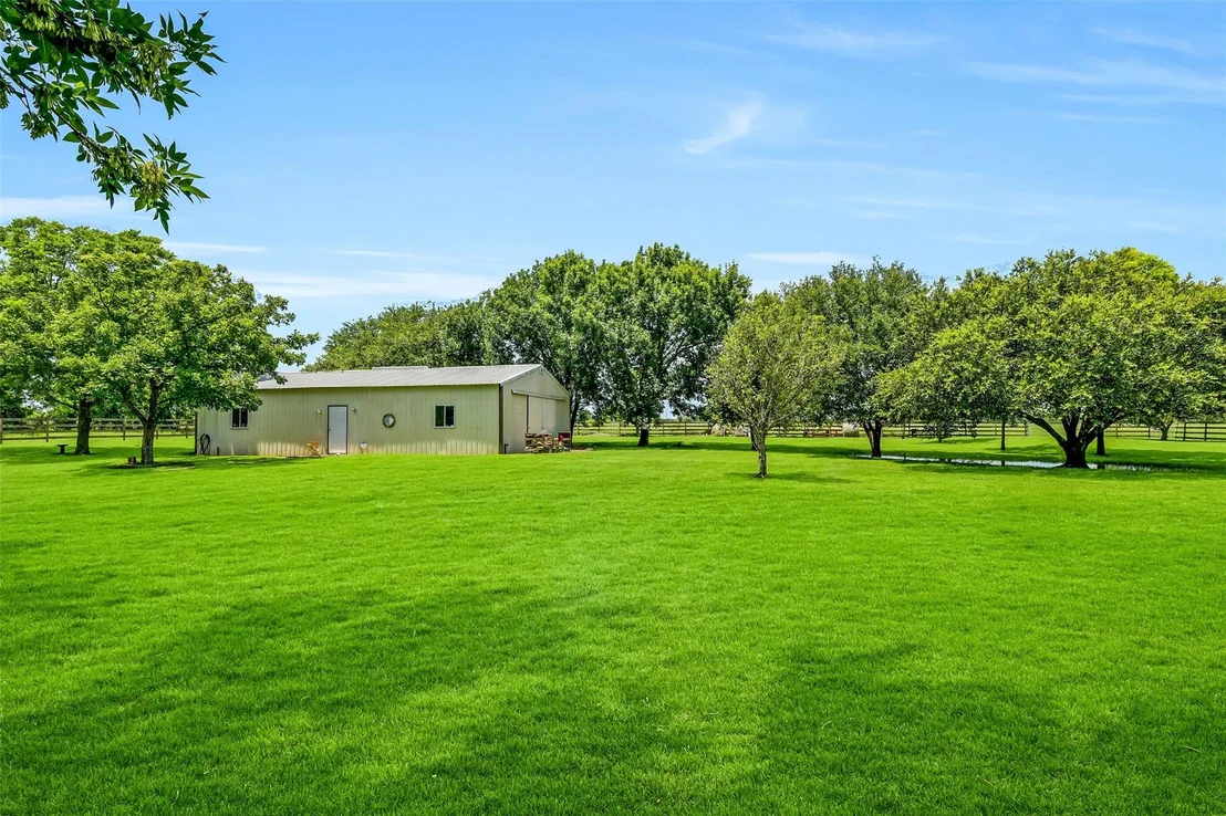 Photo of 13320 County Road 184
