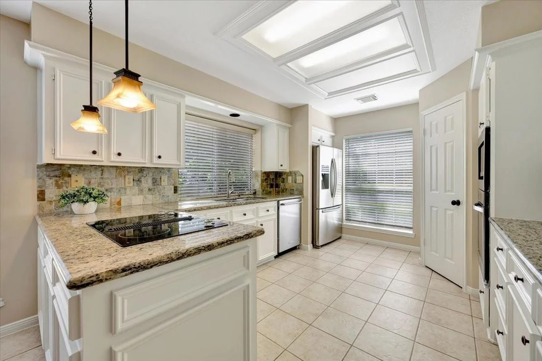Photo of 15110 Greenleaf Lane
