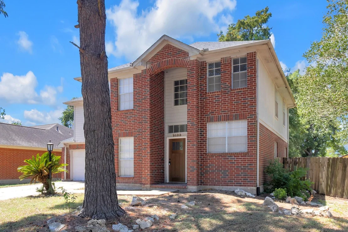 Photo of 2123 Marot Drive