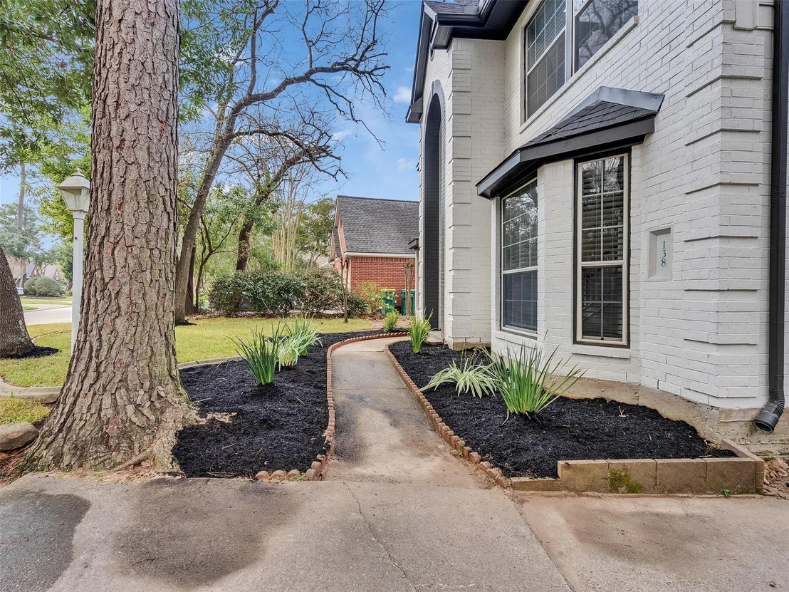 Photo of 138 N Dreamweaver Circle