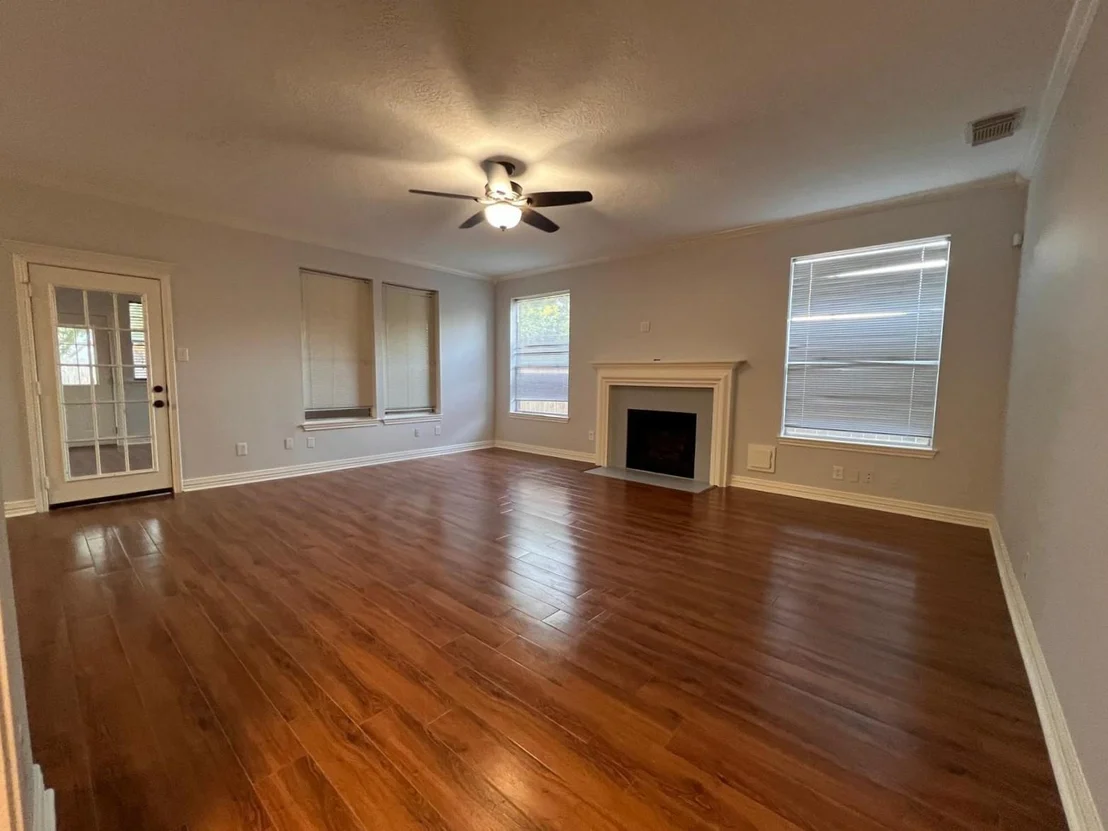 Photo of 2718 Sandpebble Drive