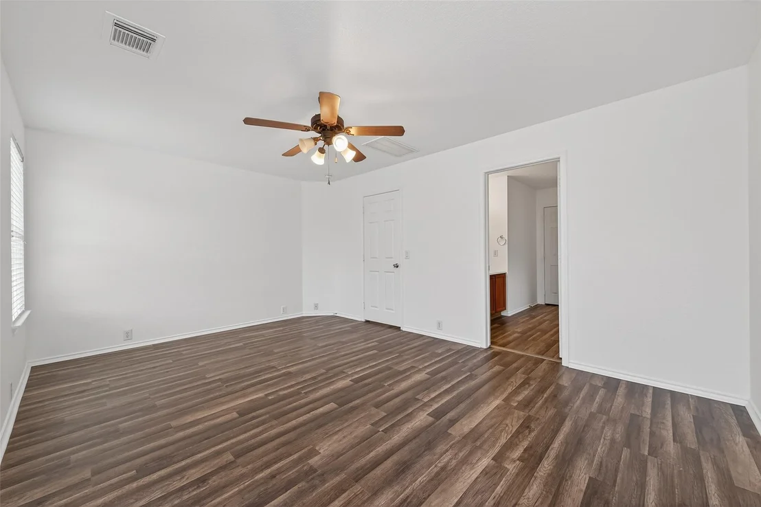 Photo of 2219 Mountain Ranch Dr