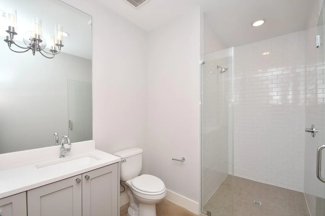 Photo of 818 Knox Street