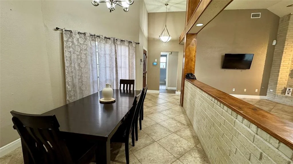 Photo of 2406 Shady Bayou Lane