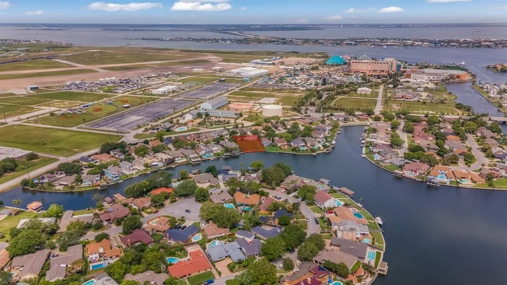 Photo of 22 Lakeview Drive