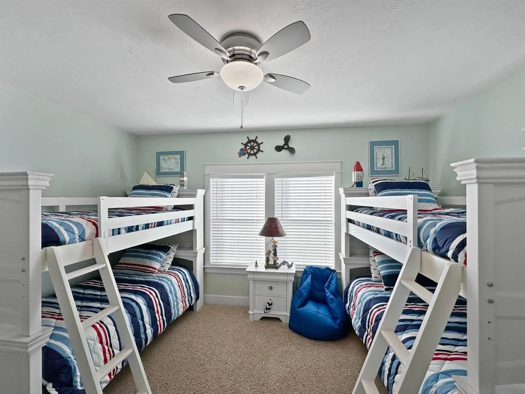 Photo of 883 Townsend Drive
