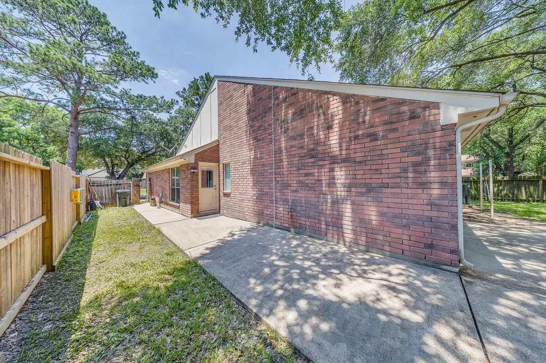 Photo of 9319 Bayou Bluff Drive