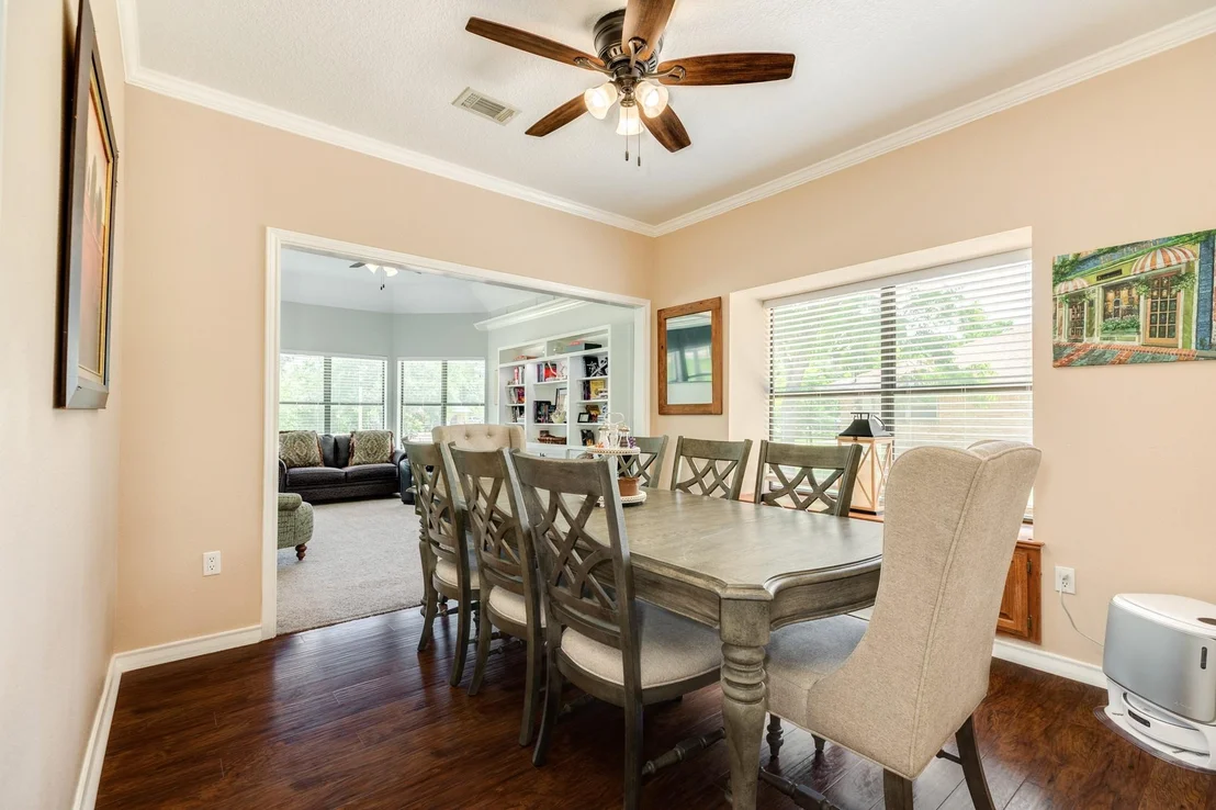 Photo of 41 Robinhood Lane