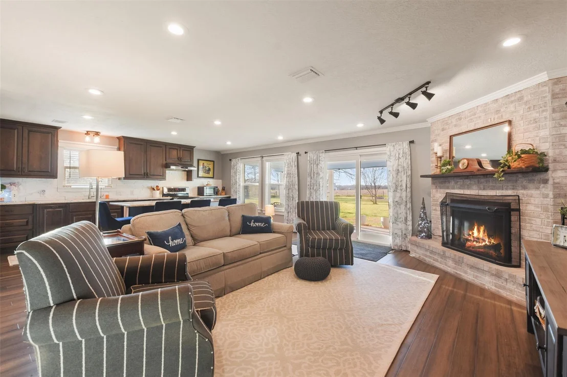 Photo of 4620 Springfield Lane