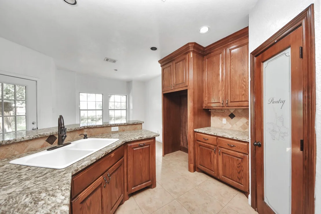 Photo of 314 County Road 6881 N