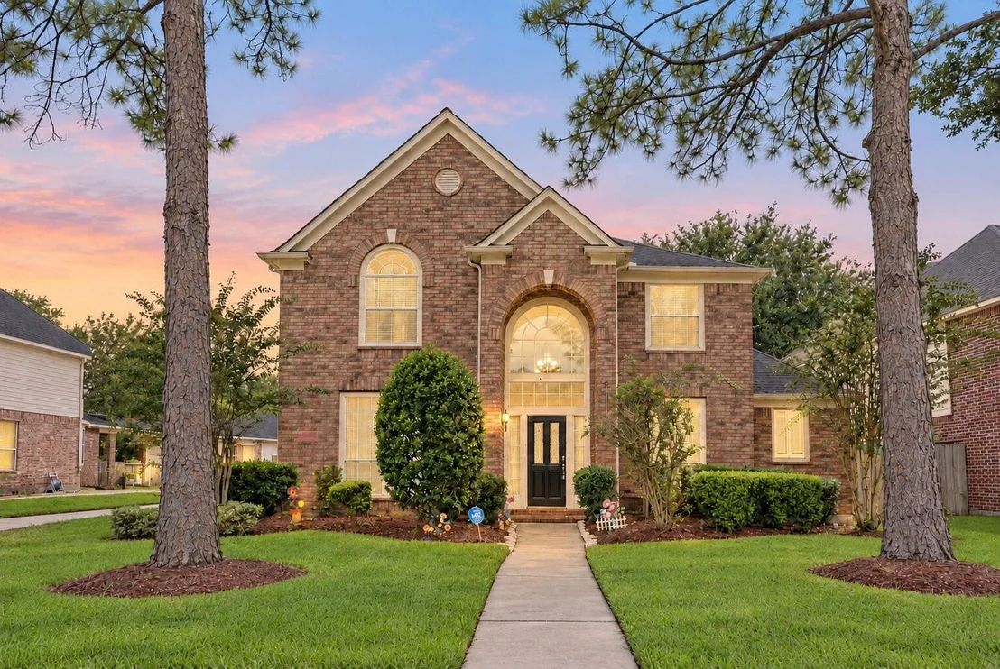 Photo of 2618 Pinebend Drive