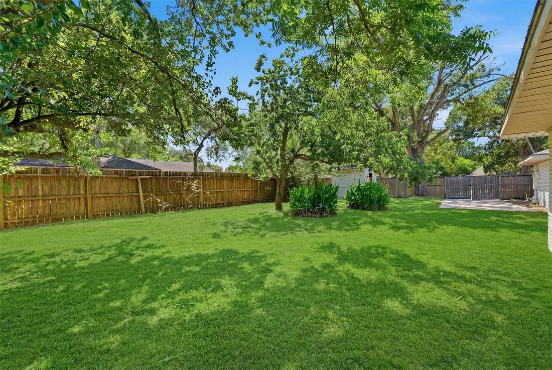 Photo of 10302 Belfast Road