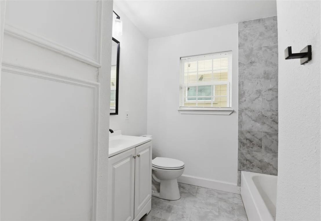 Photo of 2217 Creston Drive