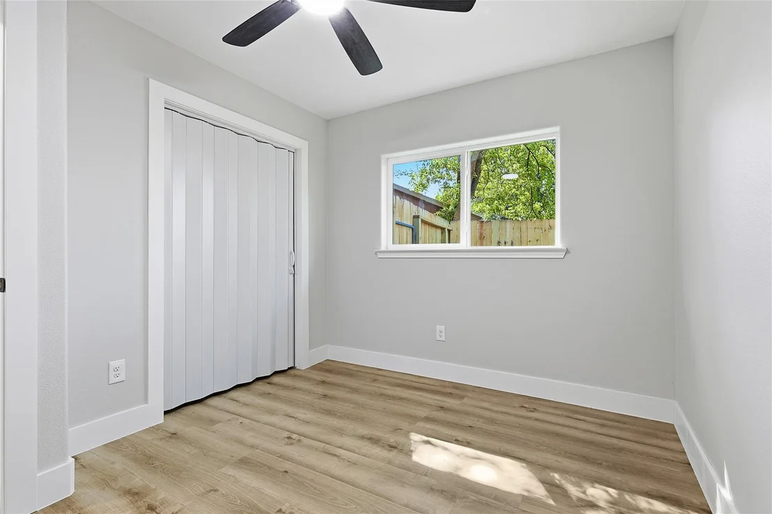 Photo of 11415 Echo Ledge Street