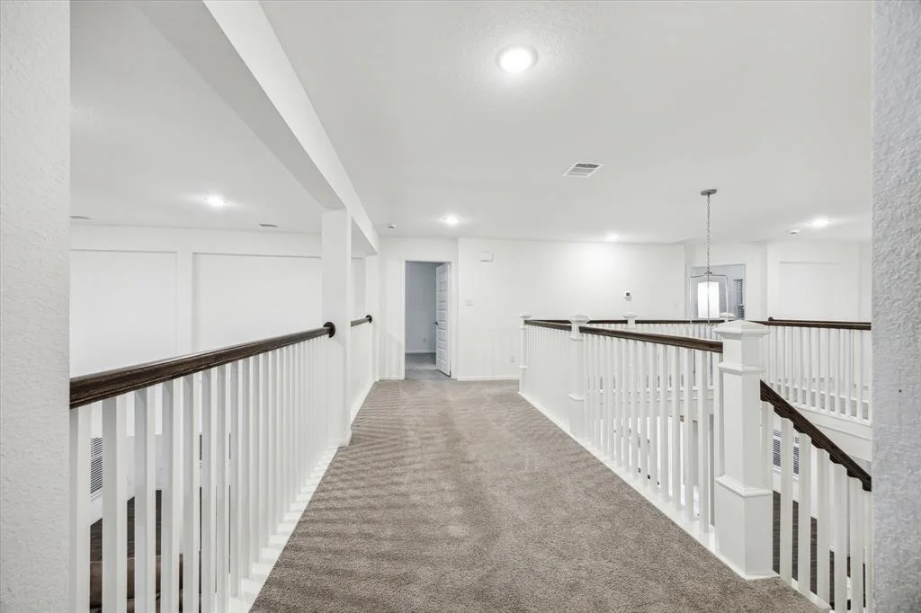 Photo of 4033 Edgewater Terrace Lane