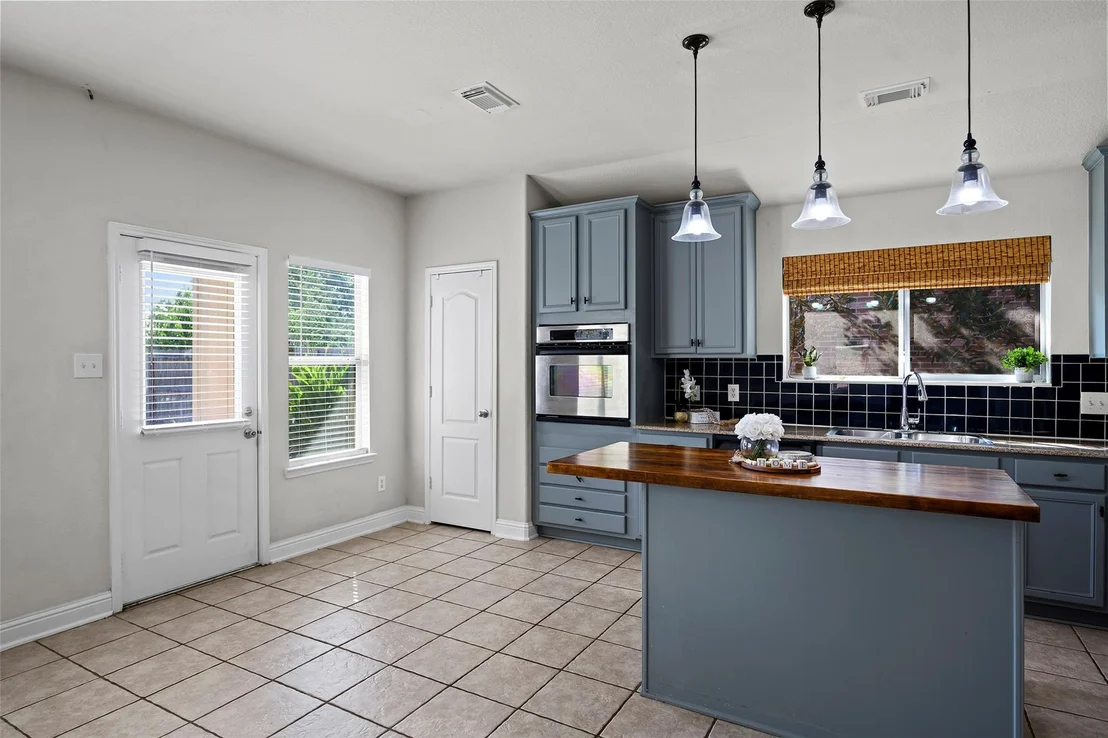 Photo of 2123 Enchanted Park Lane