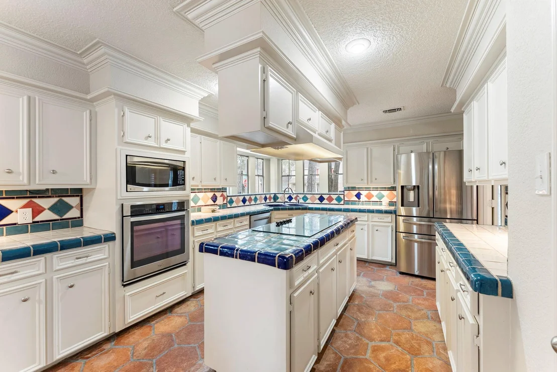 Photo of 5718 Glenmere Lane