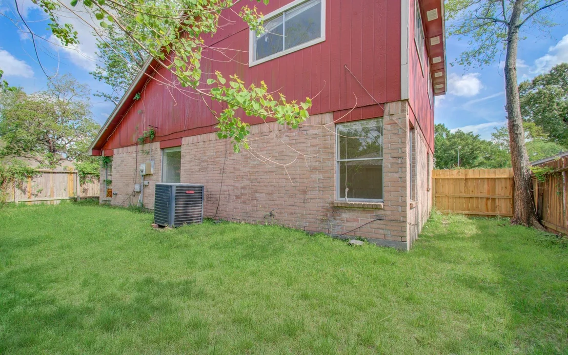 Photo of 4911 Tealgate Drive