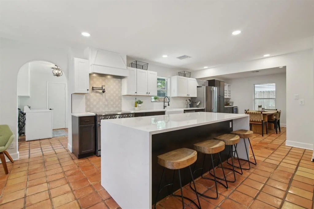 Photo of 6222 Queensloch Drive