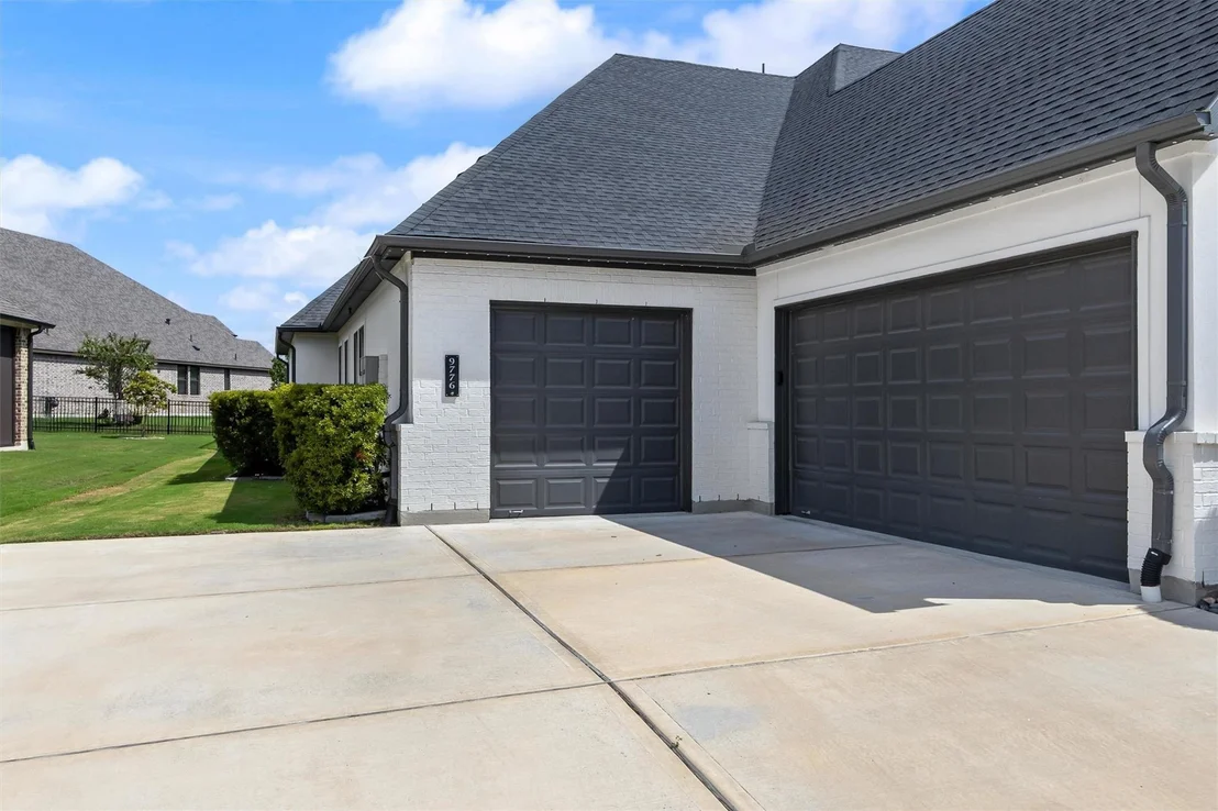 Photo of 9776 Greenridge View Drive
