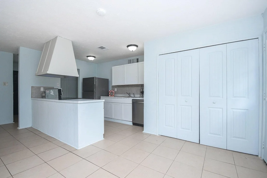 Photo of 24327 Broken Bow Lane
