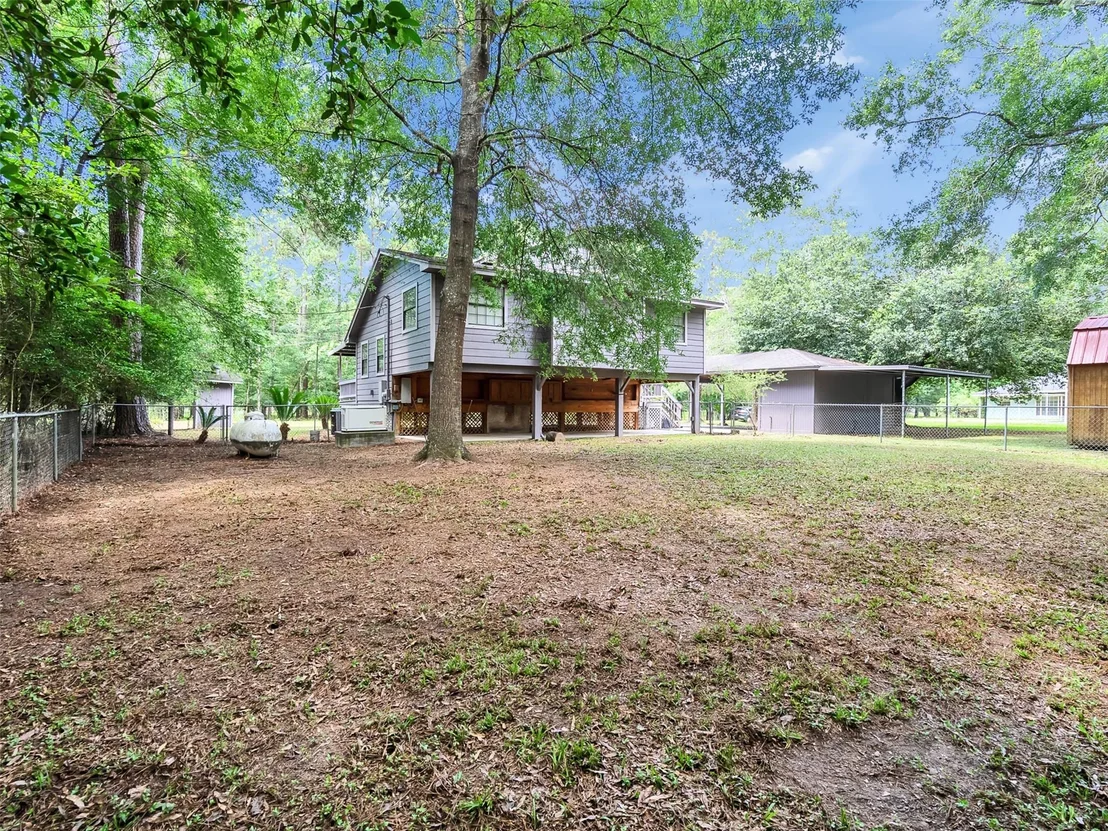 Photo of 351 White Oak Drive