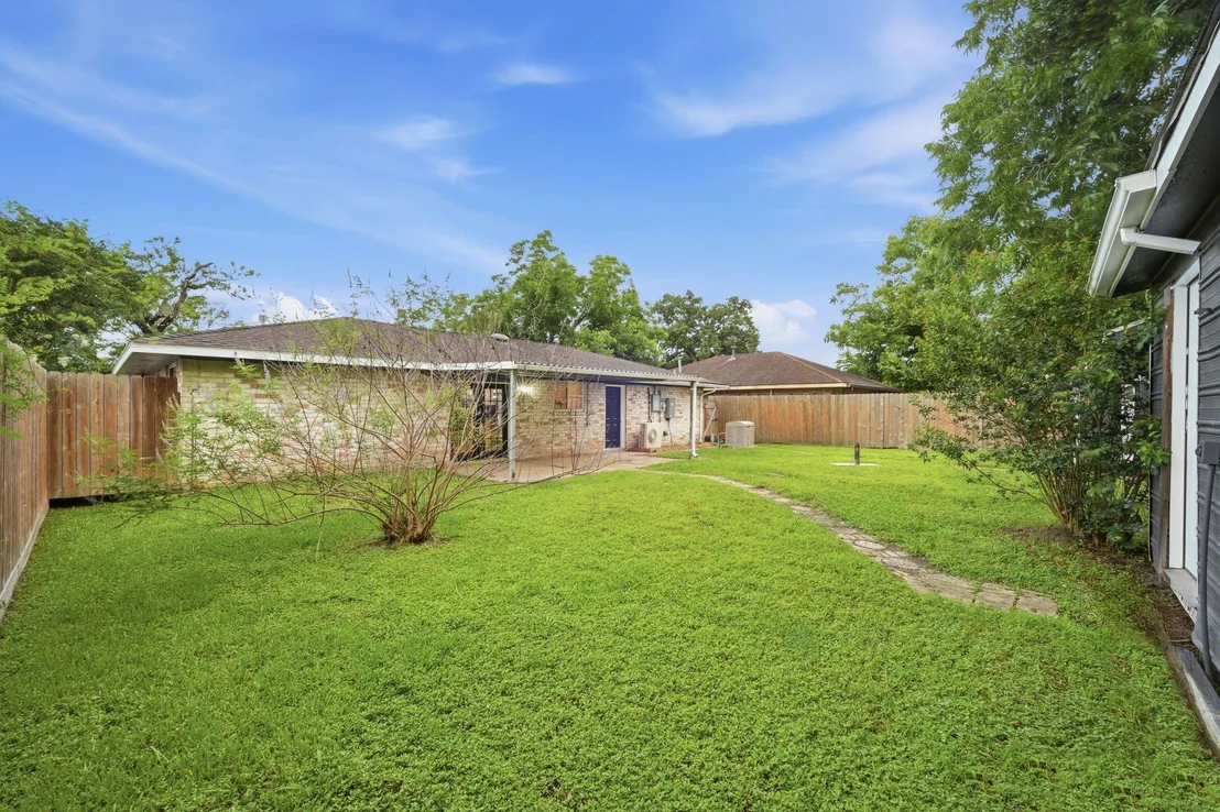 Photo of 6418 Silver Chalice Drive