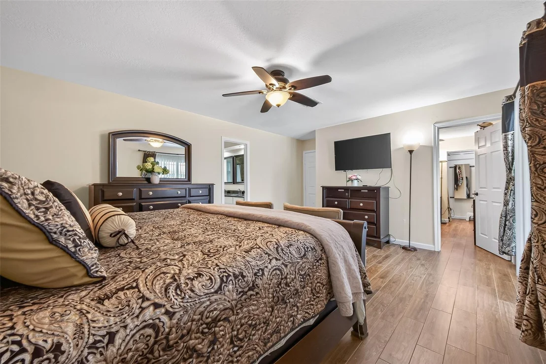 Photo of 5038 Pine Cliff Drive