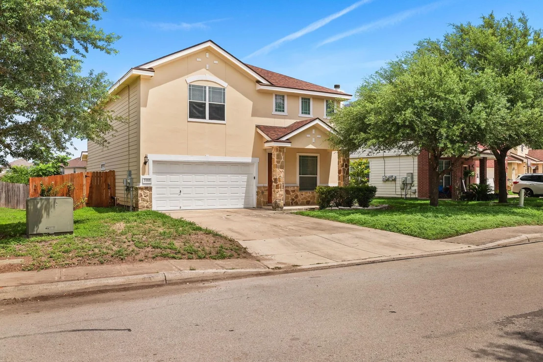 Photo of 3103 Thunder Gulch