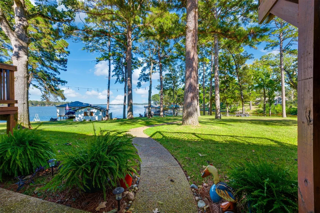 Photo of 536 Wildewood Drive