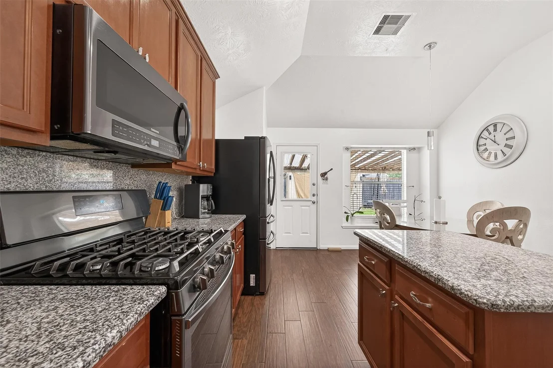 Photo of 22334 Guston Hall Lane