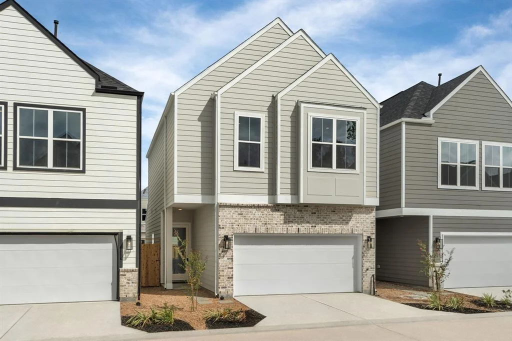 Photo of 416 Stonework Landing Lane