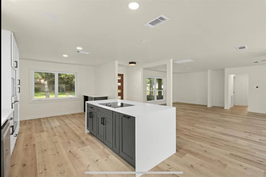 Photo of 6107 Valkeith Drive
