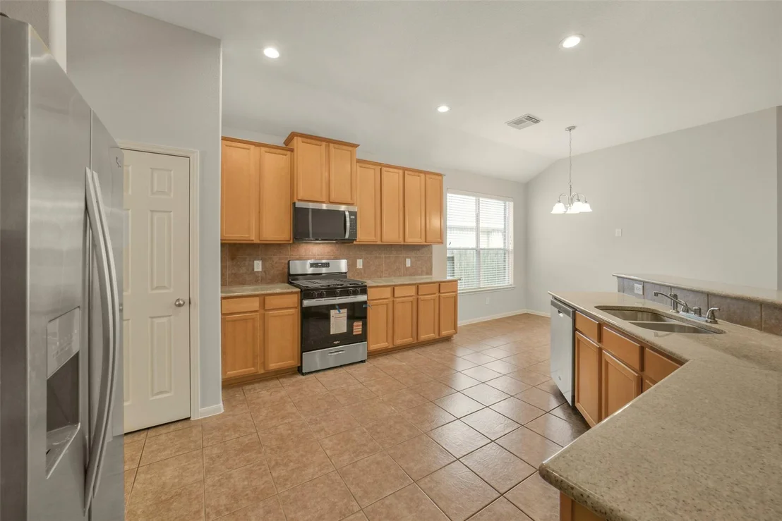 Photo of 25811 Sundrop Meadows Lane
