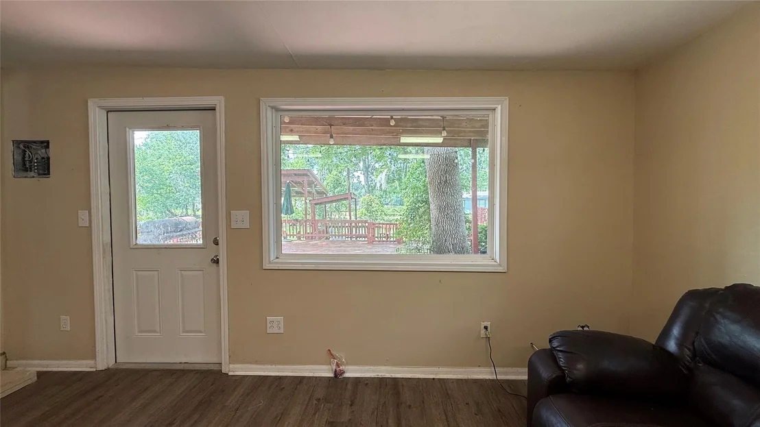Photo of 297 Hackberry Lane