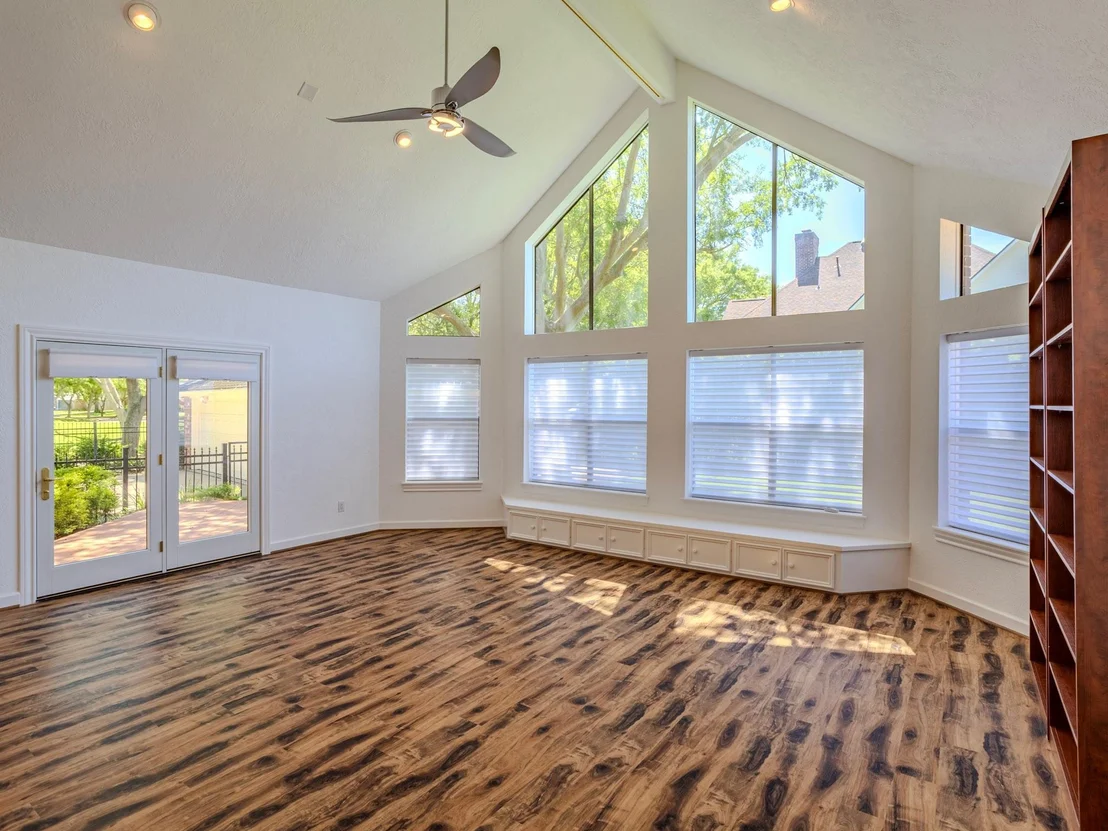 Photo of 3603 Springhill Lane