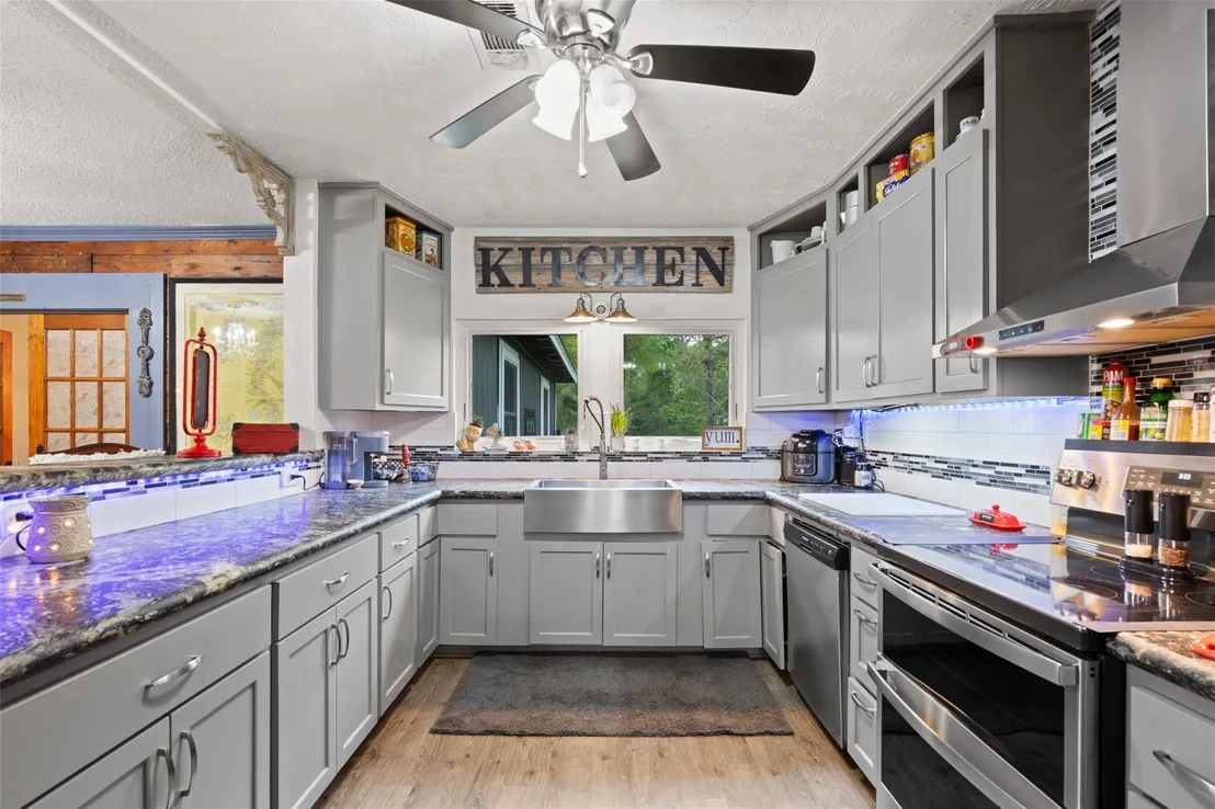 Photo of 10960 Mcdowell Road