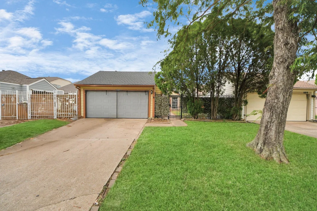 Photo of 11842 Plumbrook Drive