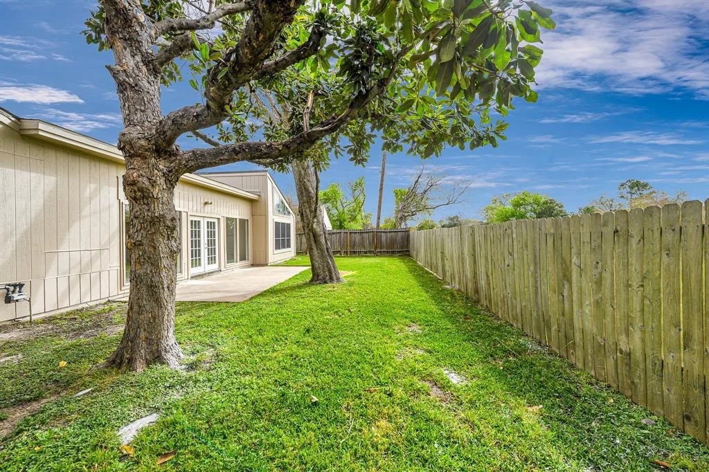 Photo of 7911 Portal Drive