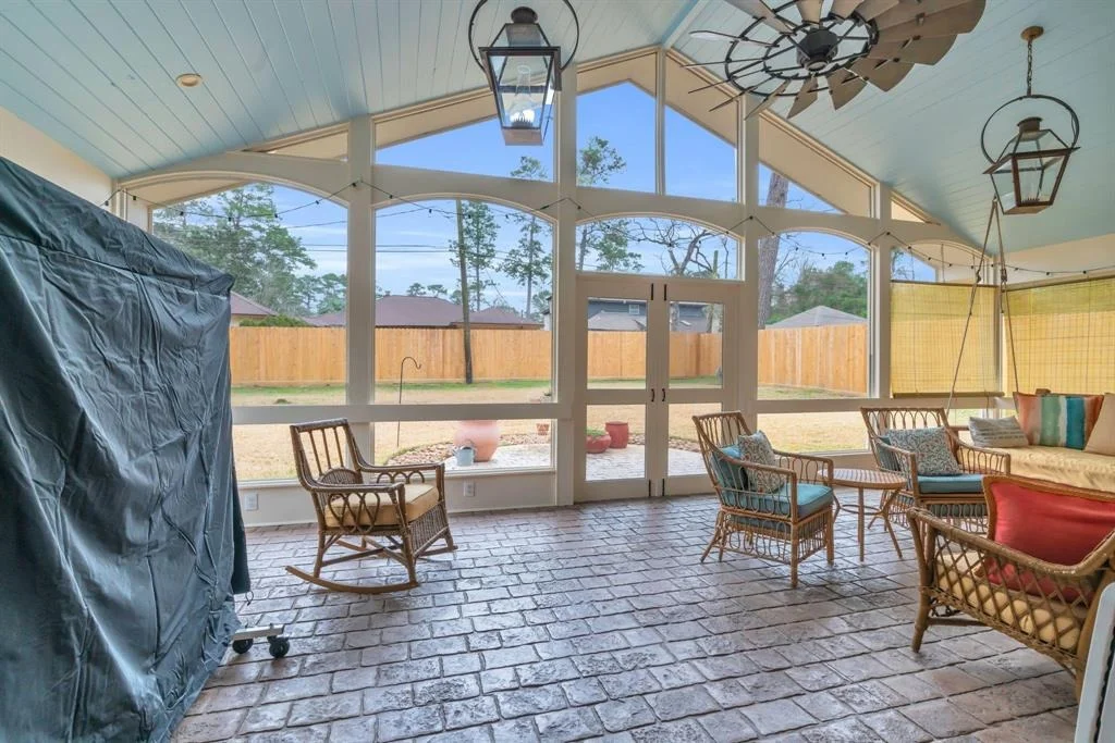 Photo of 302 Shady Glen Lane