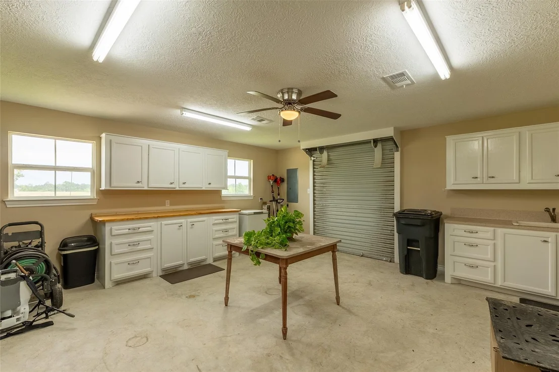 Photo of 2650 County Road 2274