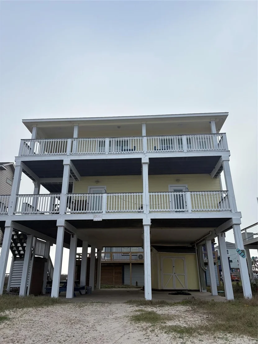 Photo of 111 Yucca Avenue