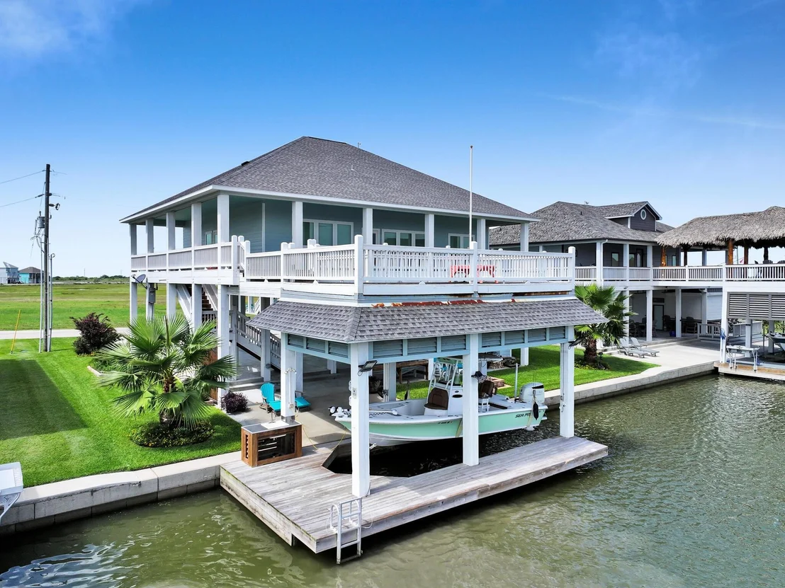 Photo of 1295 Lagoon Drive
