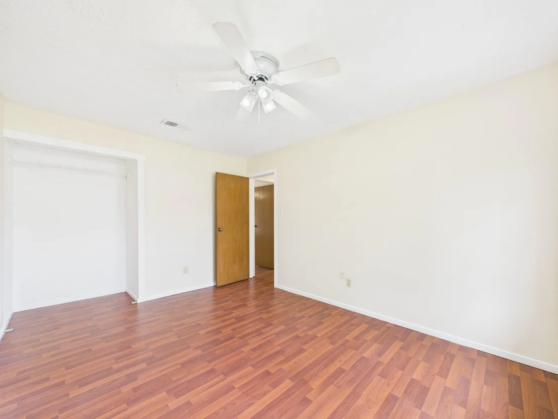 Photo of 459 Woodrail Drive