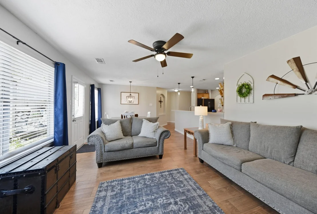Photo of 14331 Pelican Marsh Drive