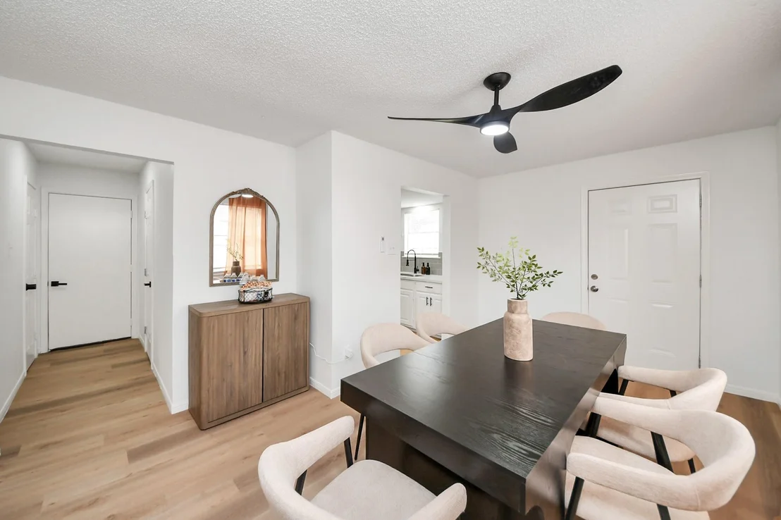 Photo of 8631 Valley Ledge Drive